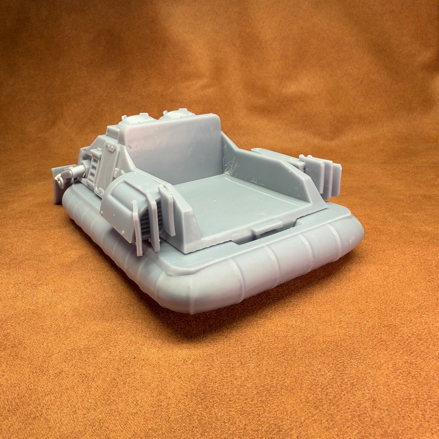 Space Bears 32mm scale resin miniature hover pickup truck