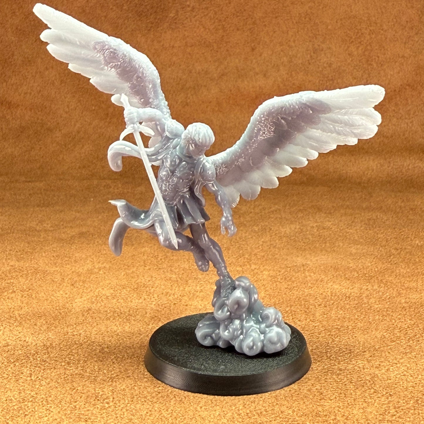 angels 32mm scale resin miniature figure for dungeons and dragons