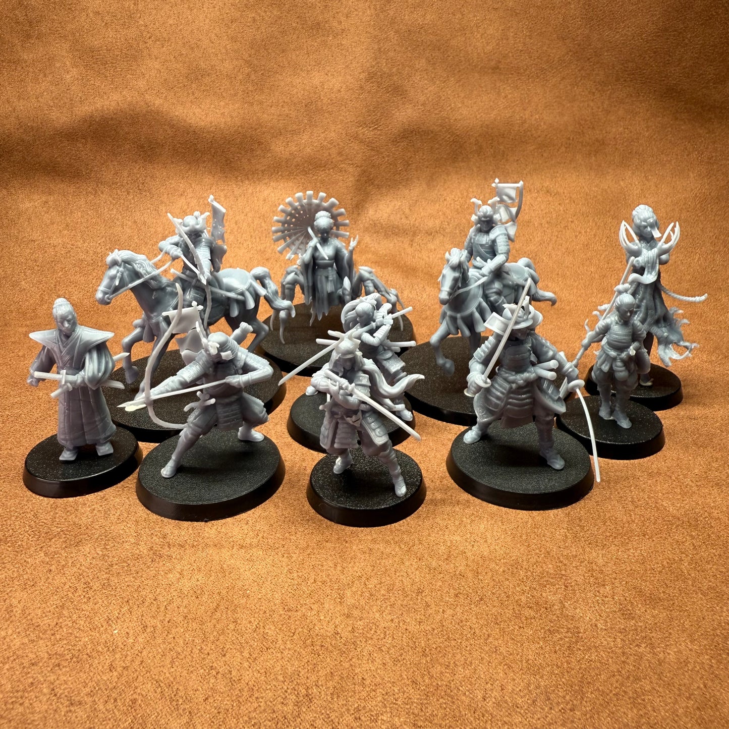 32mm scale miniature medieval fantasy Japanese resin models on plastic bases