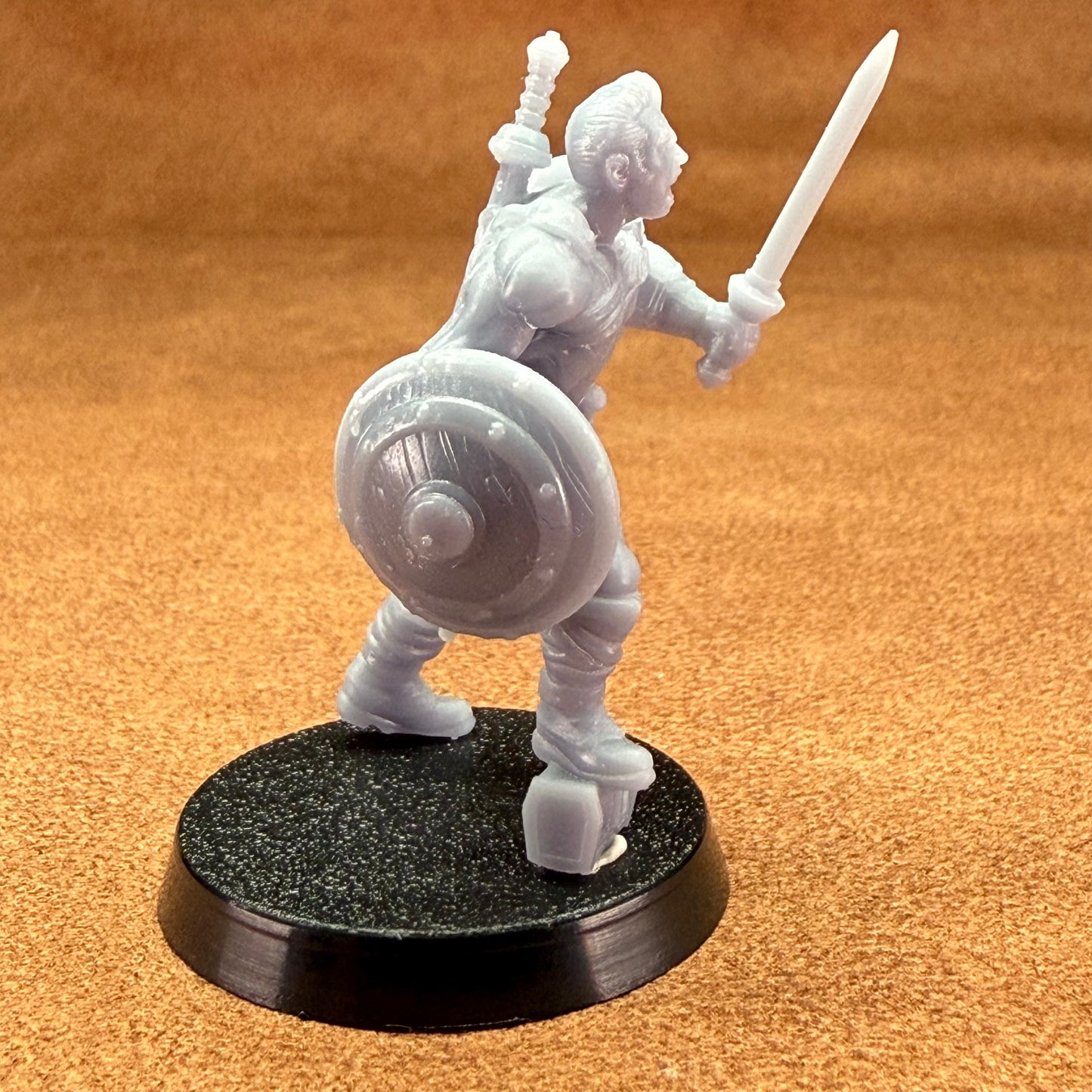 roman empire 32mm scale resin miniature figure for dungeons and dragons