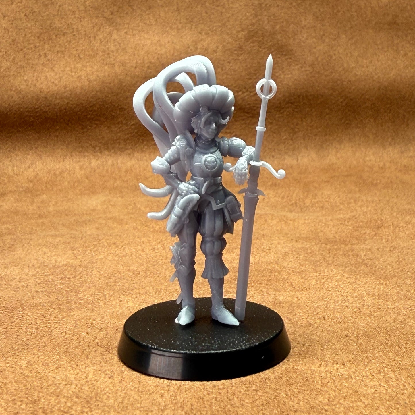 medieval knights 32mm scale resin miniature figure for dungeons and dragons