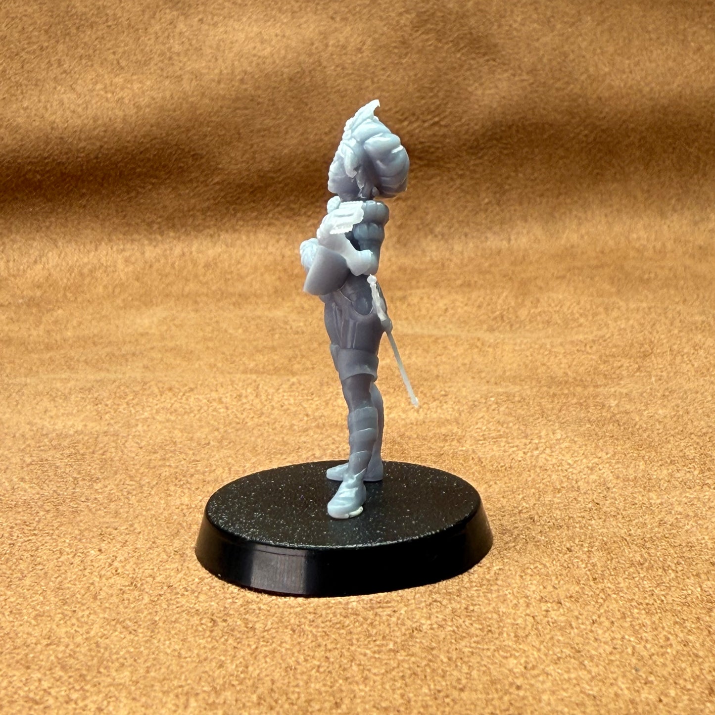 medieval knights 32mm scale resin miniature figure for dungeons and dragons