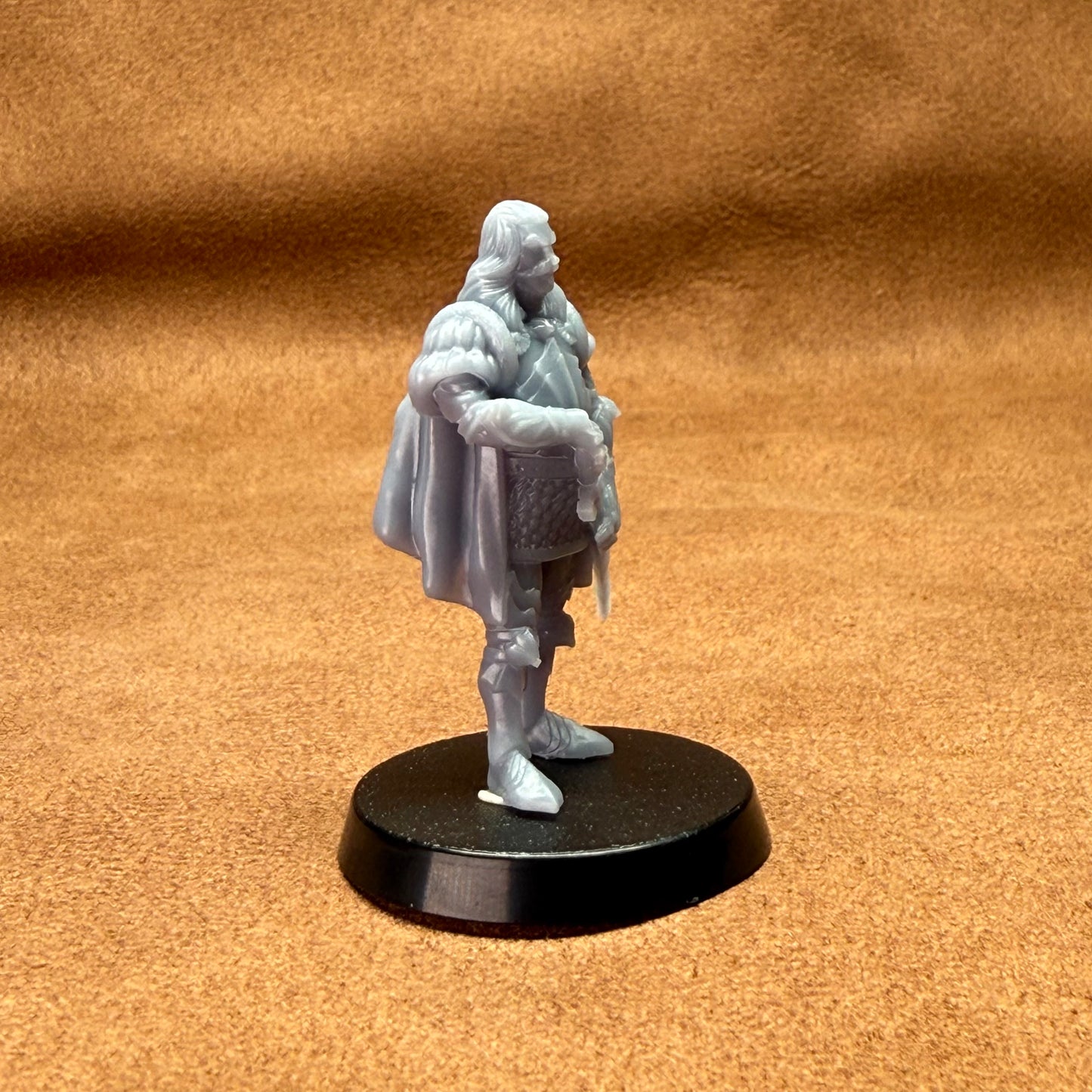 medieval knights 32mm scale resin miniature figure for dungeons and dragons