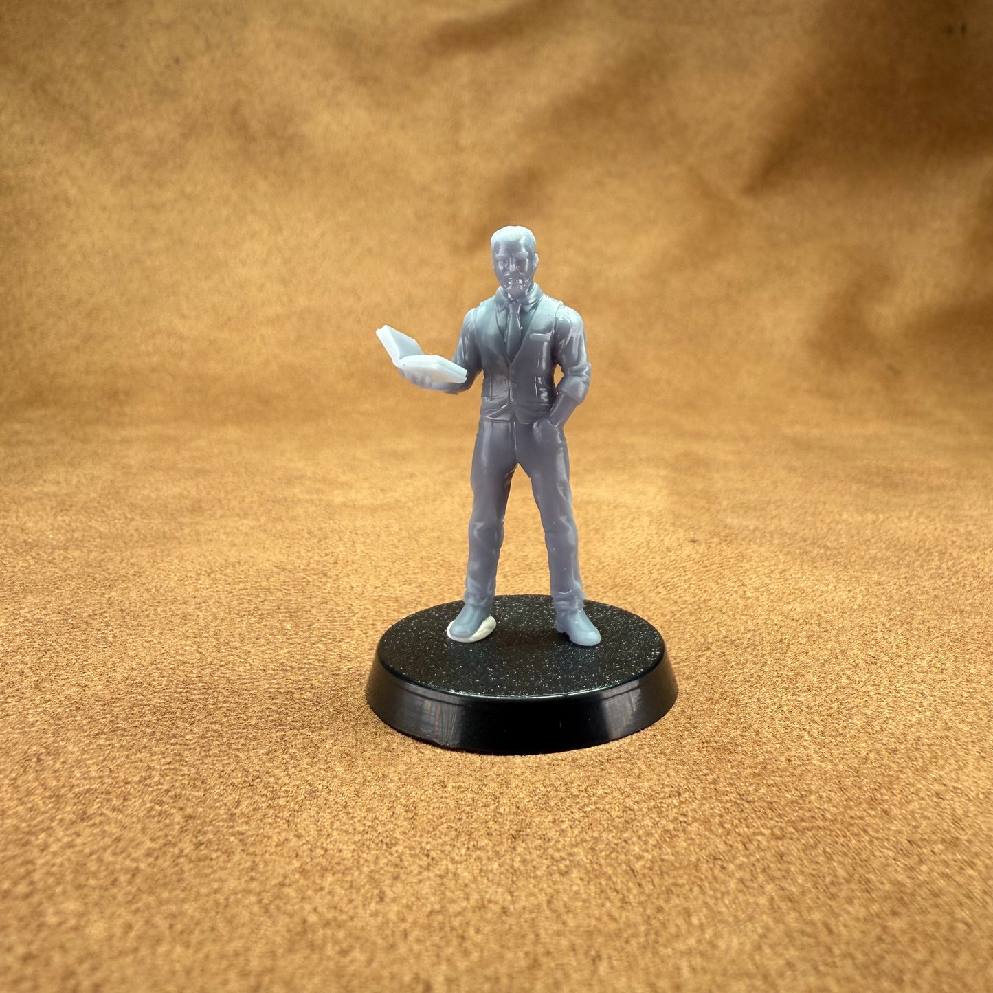 vampire cowboys 32mm scale resin miniature figure for dungeons and dragons