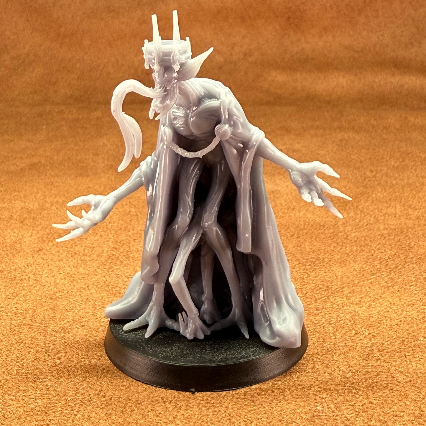 cowboy vampire slayer 32mm scale resin miniature figure for dungeons and dragons