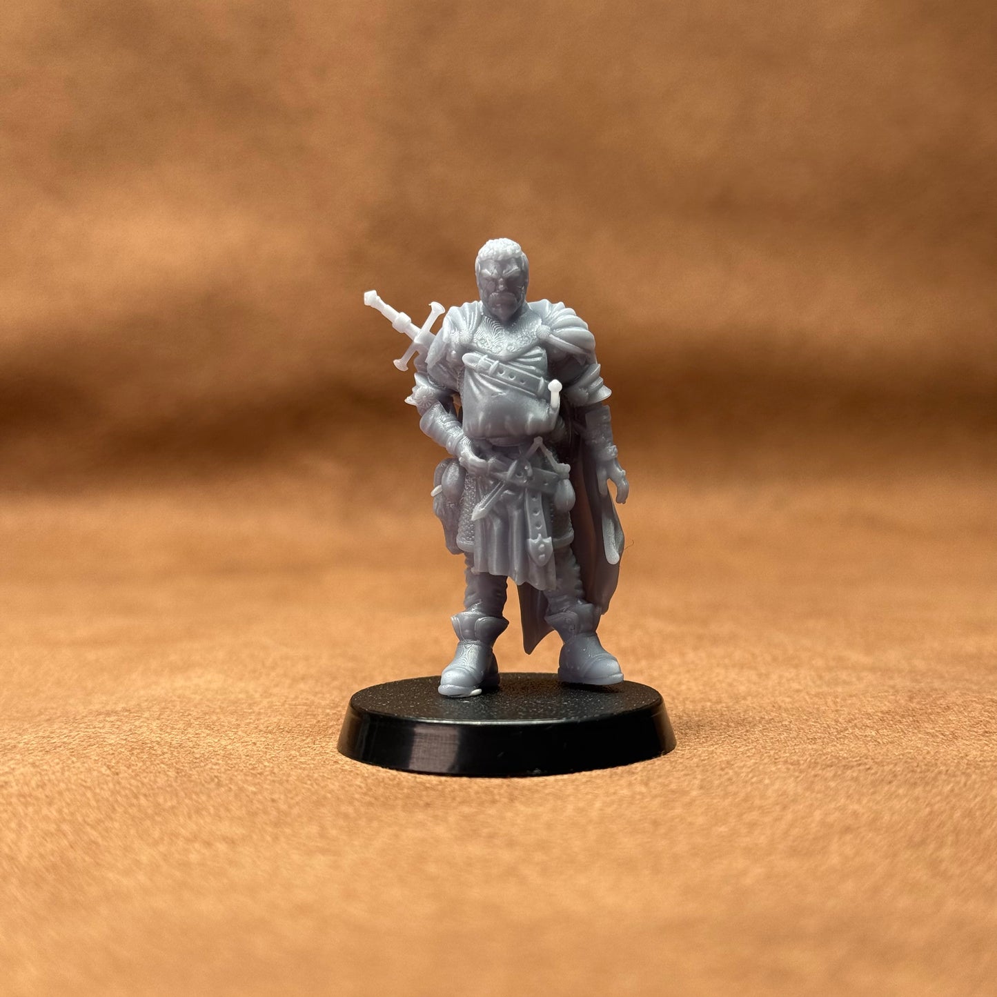 medieval knights 32mm scale resin miniature figure for dungeons and dragons