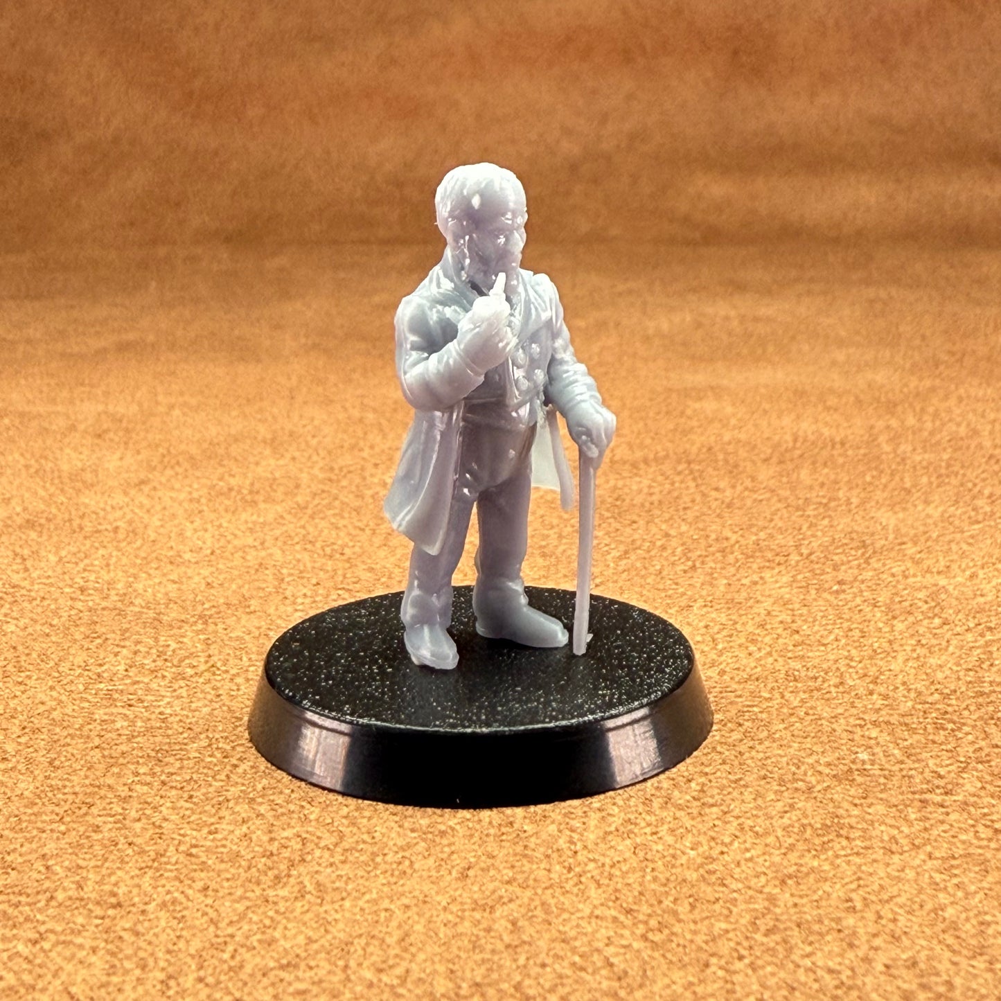 cowboy vampire slayer 32mm scale resin miniature figure for dungeons and dragons