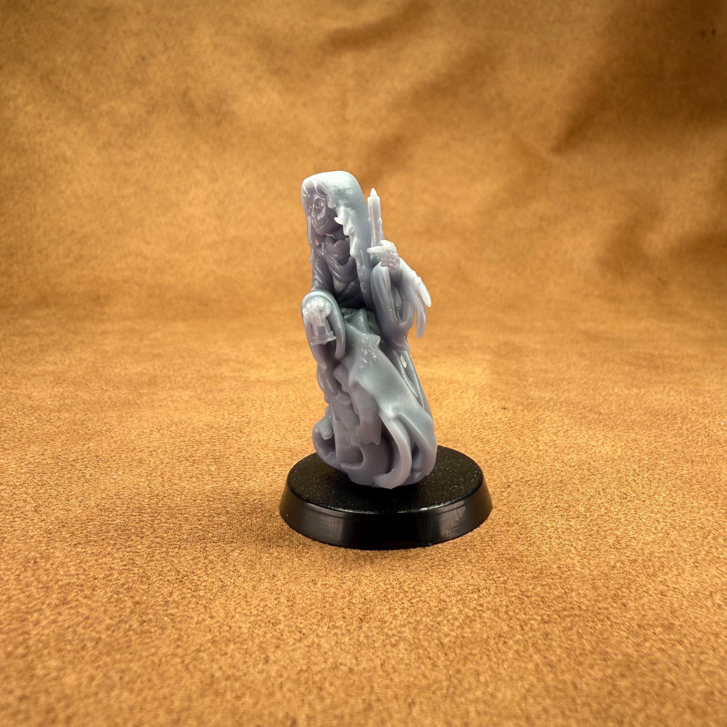 ghost 32mm scale resin miniature figure for dungeons and dragons