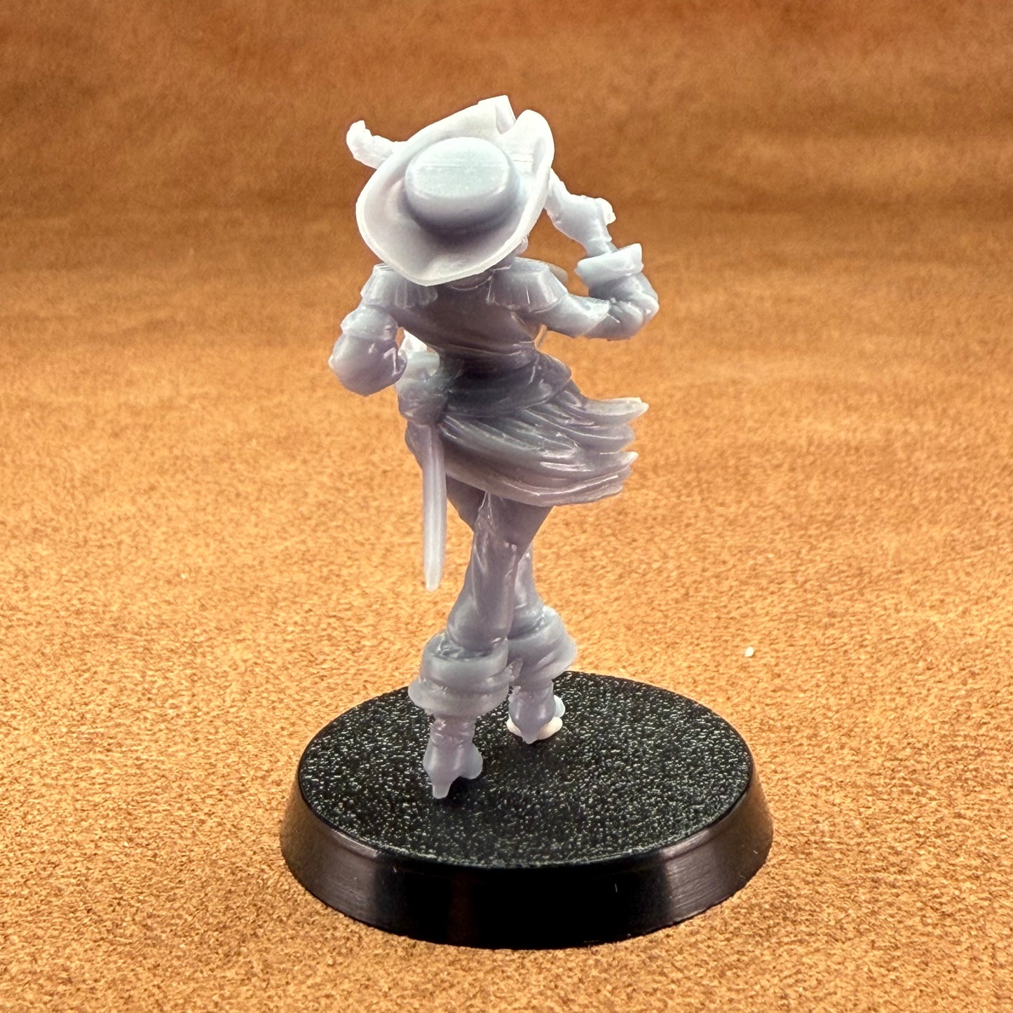 Pirate 32mm scale resin miniature figure for dungeons and dragons