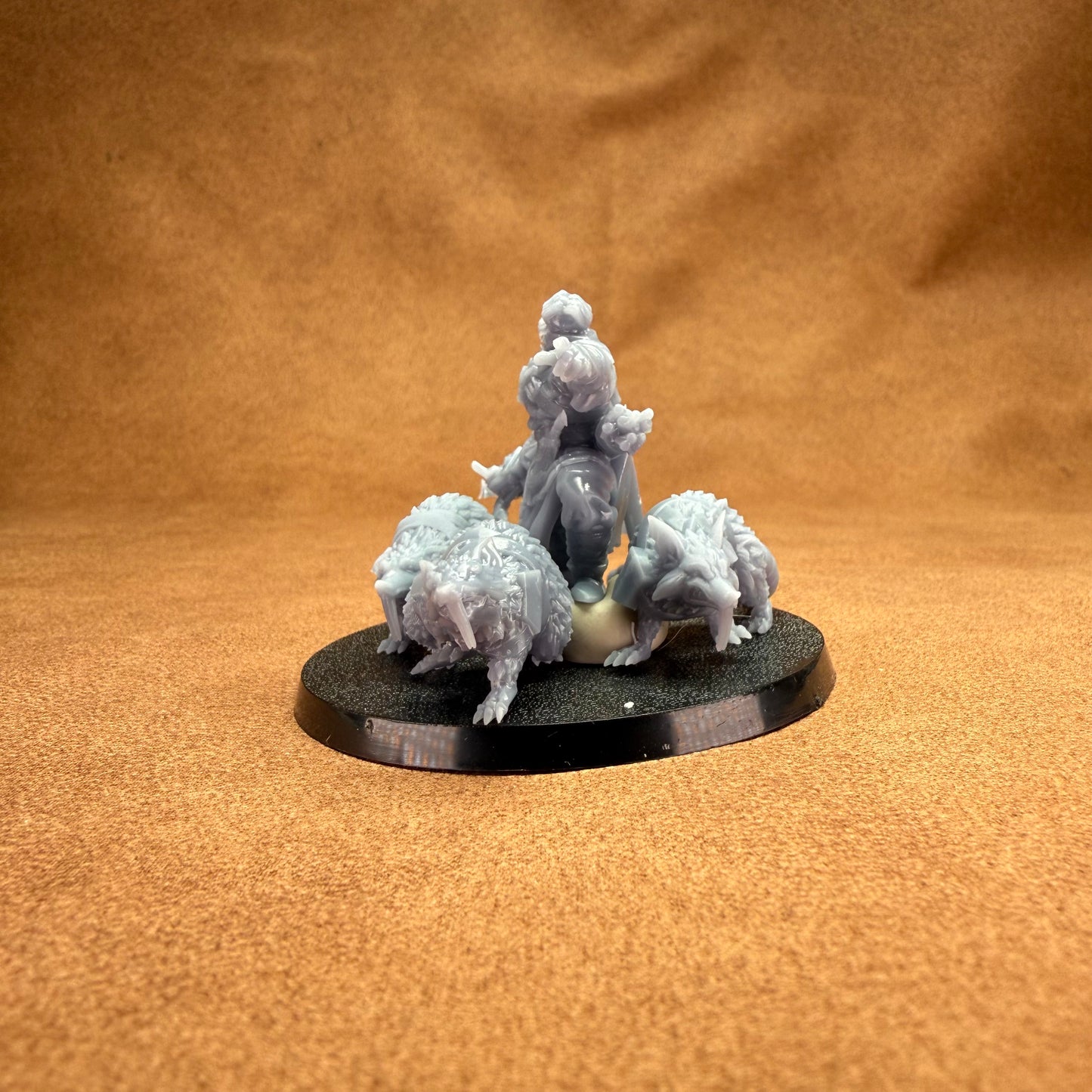 rat catcher 32mm scale resin miniature figure for dungeons and dragons