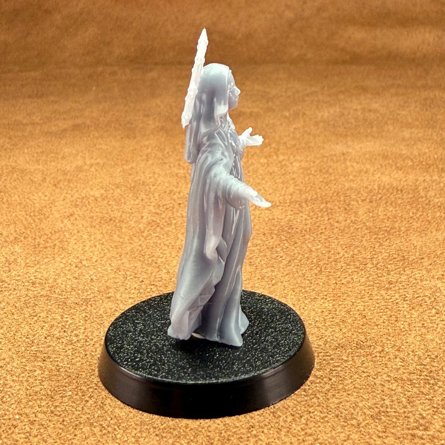 angels 32mm scale resin miniature figure for dungeons and dragons