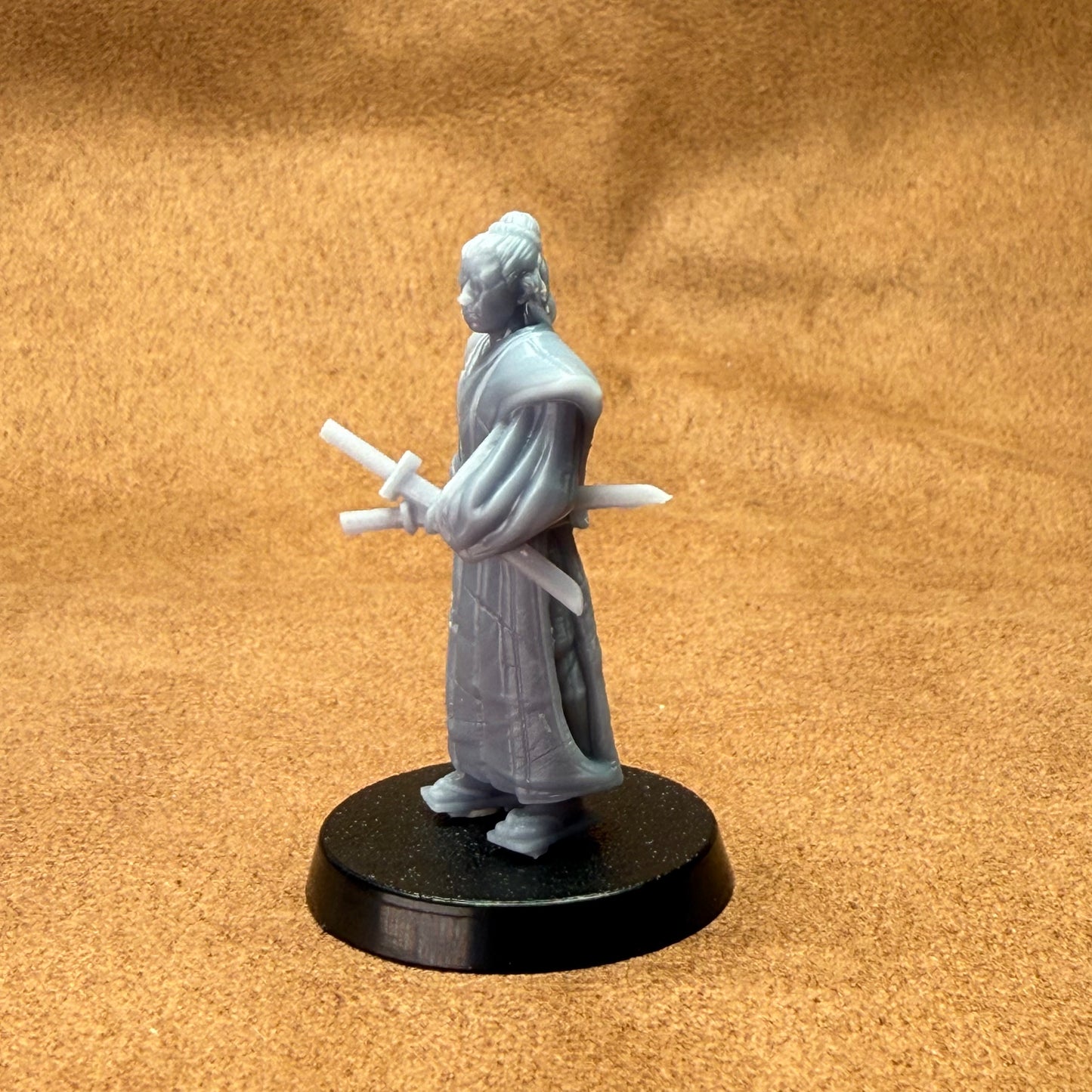 japenese samurai 32mm scale resin miniature figure for dungeons and dragons