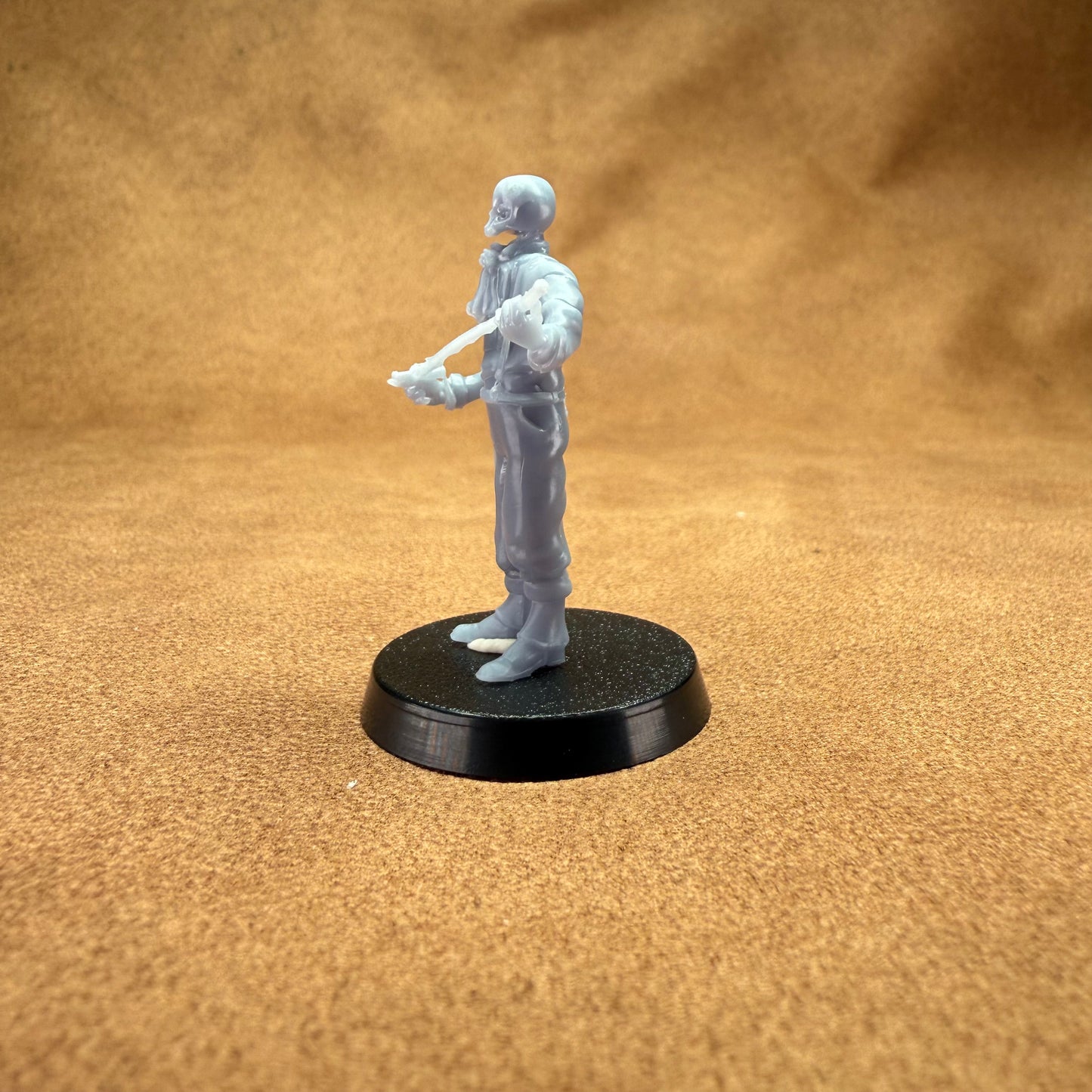 skeleton 32mm scale resin miniature figure for dungeons and dragons