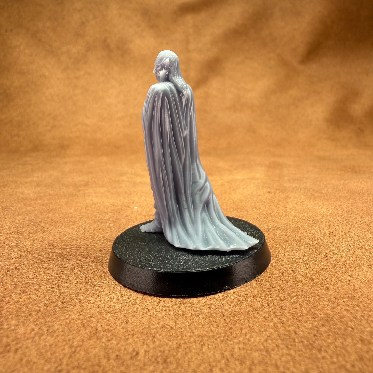 vampire 32mm scale resin miniature figure for dungeons and dragons