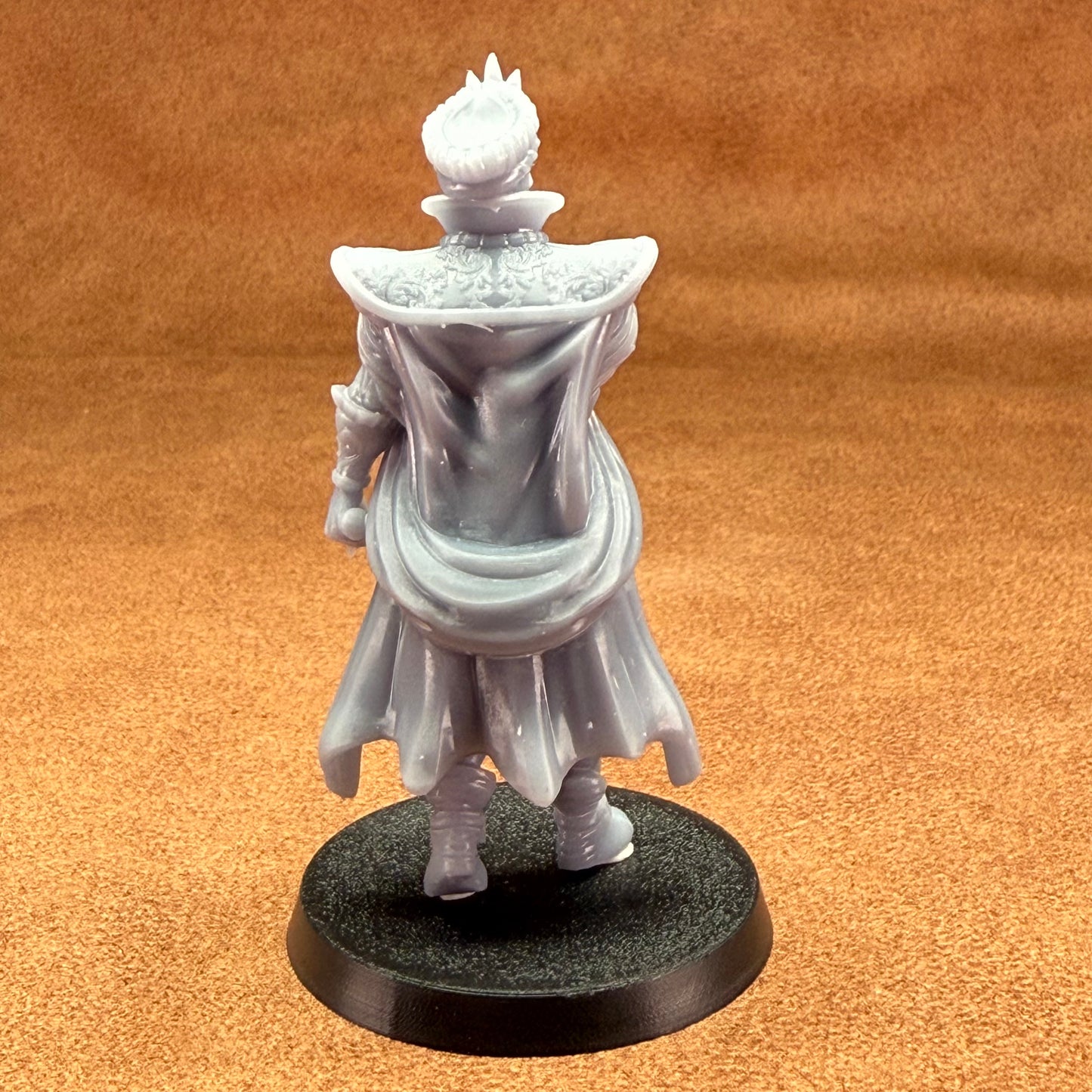 medieval venetian 32mm scale resin miniature figure for dungeons and dragons