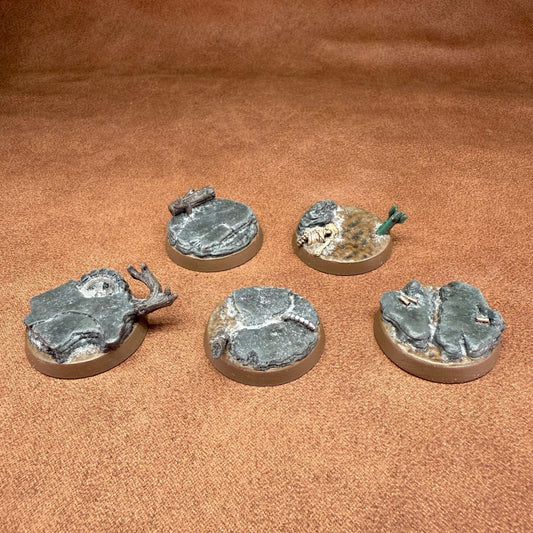 space bear marine bases in 32mm scale resin miniature figure models