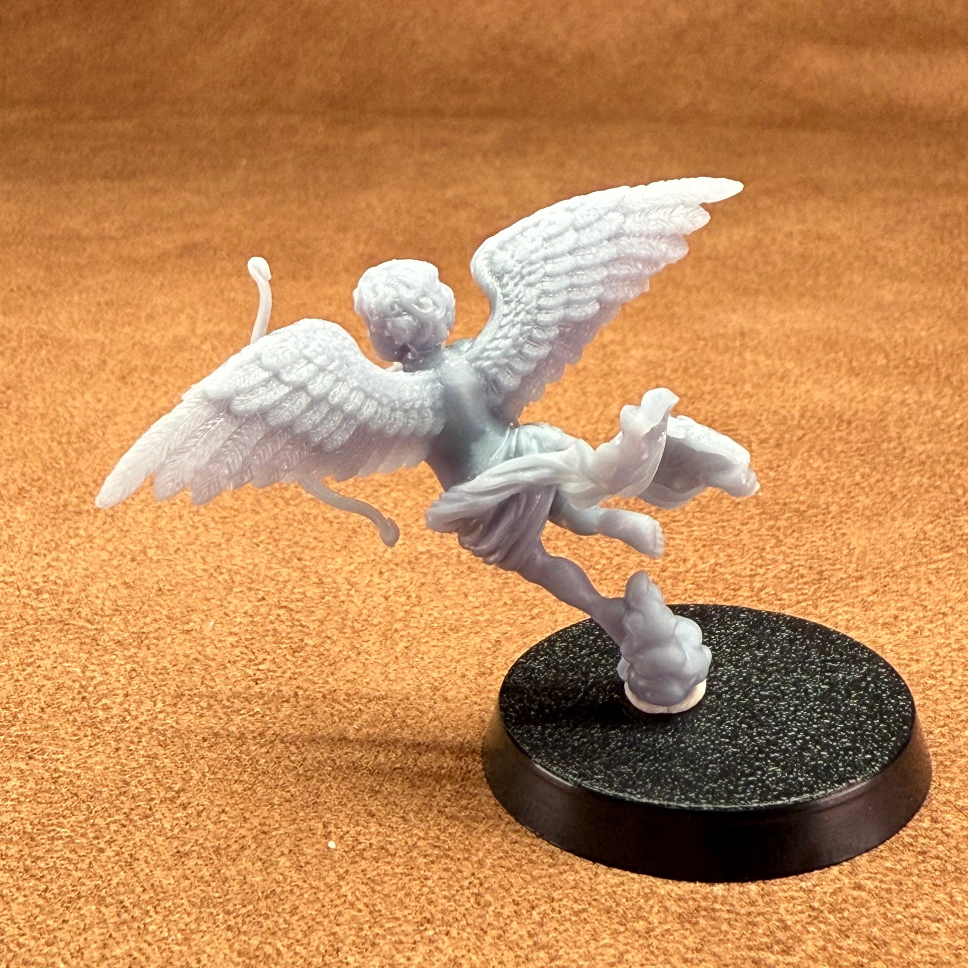 angels 32mm scale resin miniature figure for dungeons and dragons 