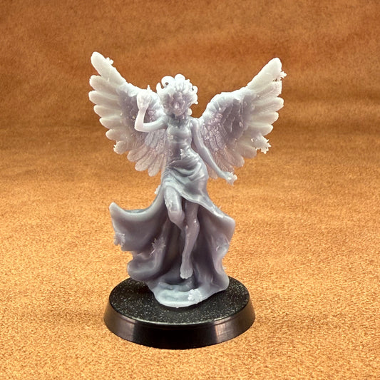 angels 32mm scale resin miniature figure for dungeons and dragons 