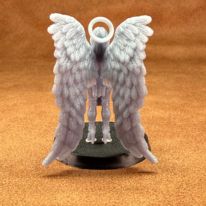 angels 32mm scale resin miniature figure for dungeons and dragons 