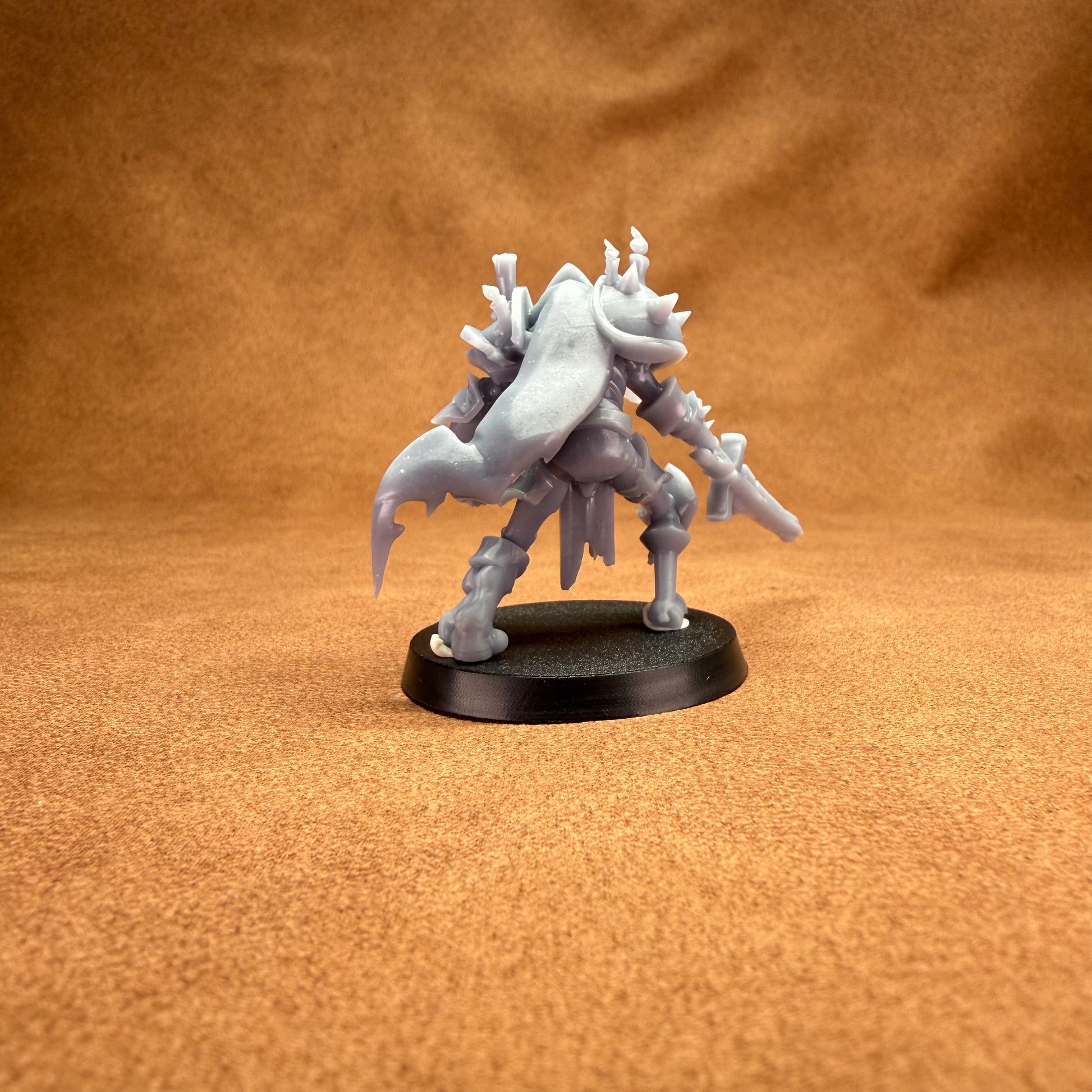 Candle warrior champion 32mm scale resin miniature figure for dungeons and dragons