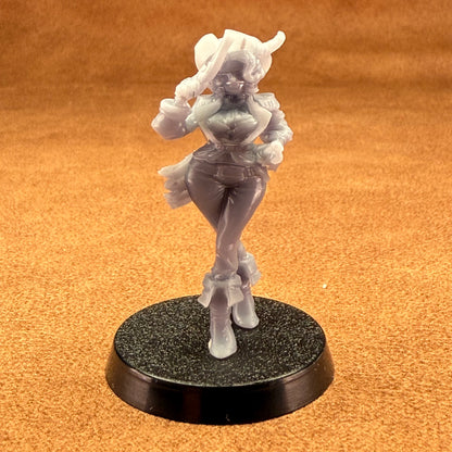 Pirate 32mm scale resin miniature figure for dungeons and dragons 