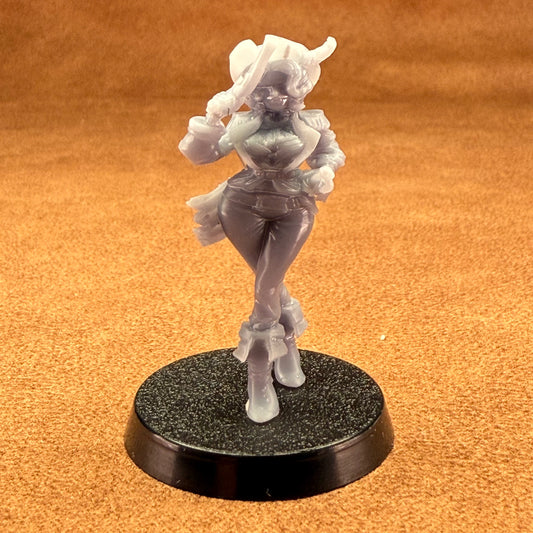 Pirate 32mm scale resin miniature figure for dungeons and dragons 
