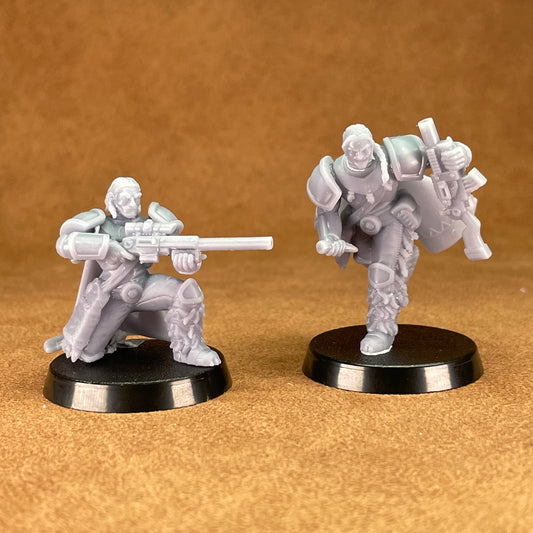space bears tracker infantry soldiers in 32mm scale resin miniature figure models