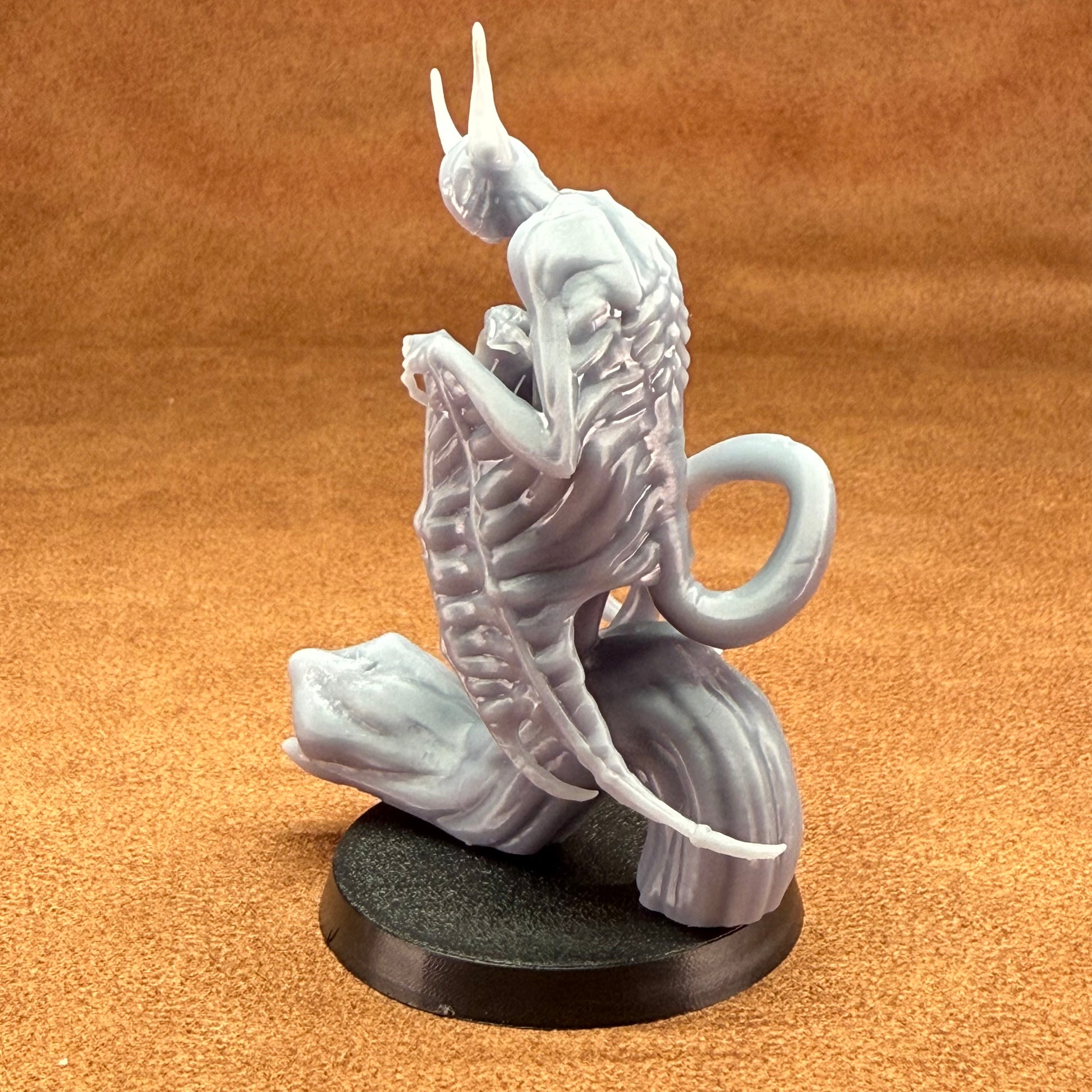 cowboy vampire slayer 32mm scale resin miniature figure for dungeons and dragons 