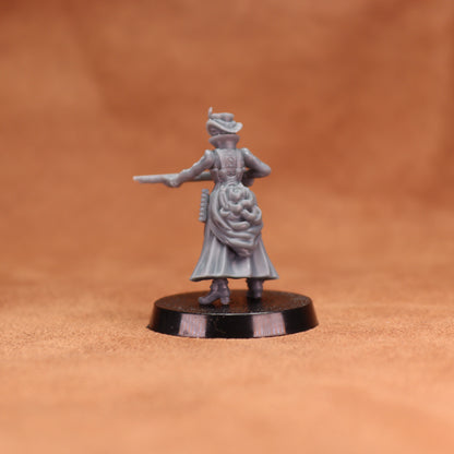 Rear view of an Ordinatae Venatrices miniature showing laced clothing and layered coat